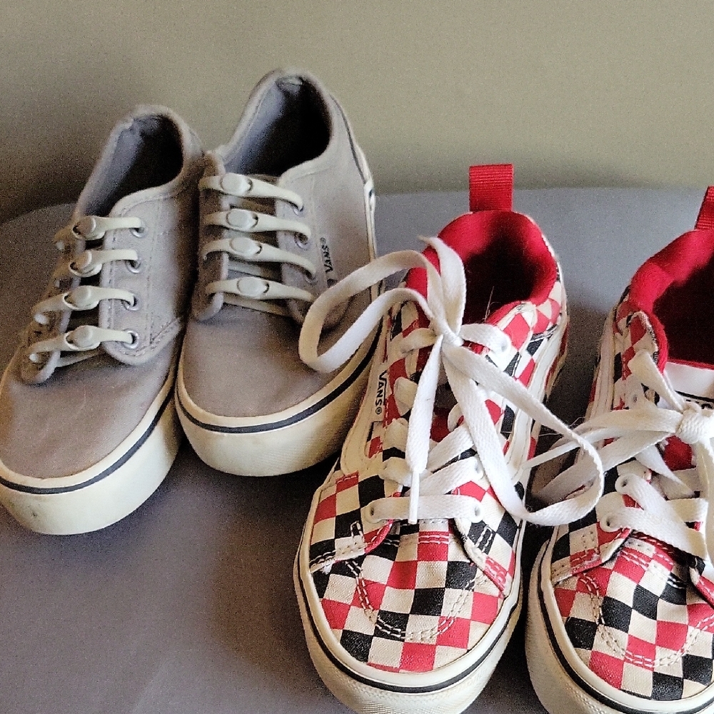 2 Pair Vans Kids Sneakers in Gray and Red Checkered